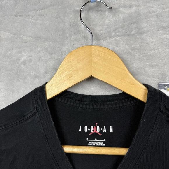 Jordan Flight Black Tee Chrome Jumpman Graphic Flower Logo Men Size M Y2K Street - Picture 5 of 8